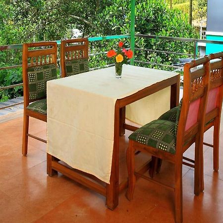 Thekkady Spice Valley Holiday Hotel Extérieur photo