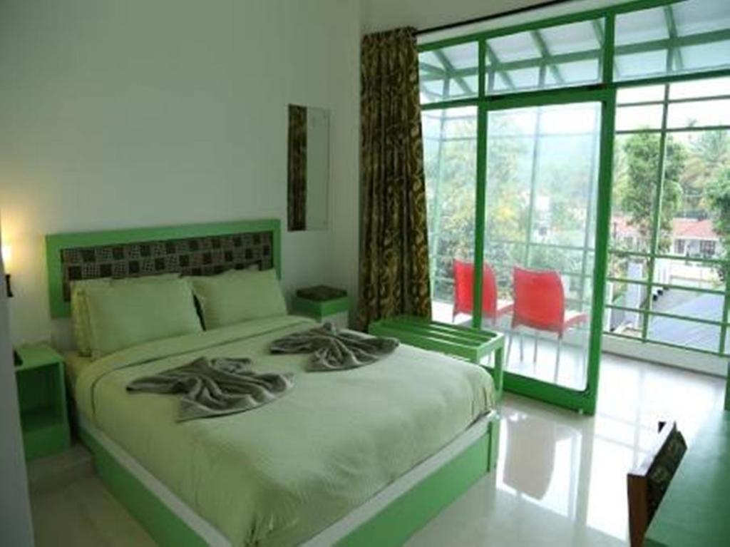 Thekkady Spice Valley Holiday Hotel Extérieur photo